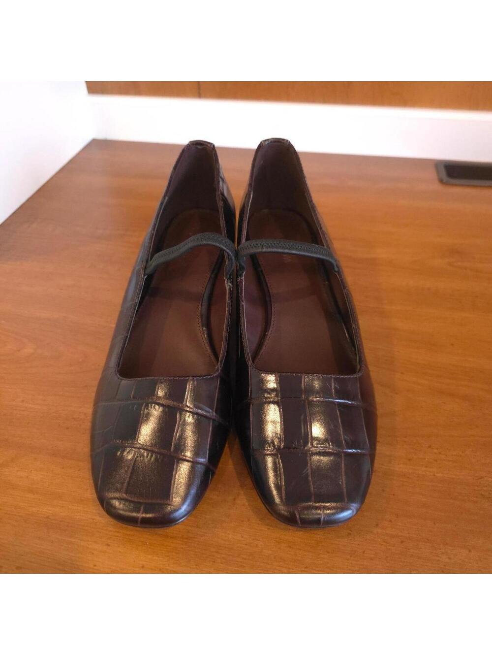 Madewell The Greta Pump - Coffee Bean Croc - Size 7. 5/ NX094